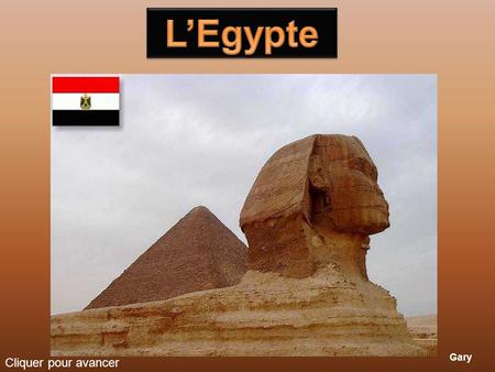 Gary Cliquer pour avancer Partout dans la vallée du Nil, des monuments, des statues, des temples sont construits pour sublimer la grandeur de l'empire.
