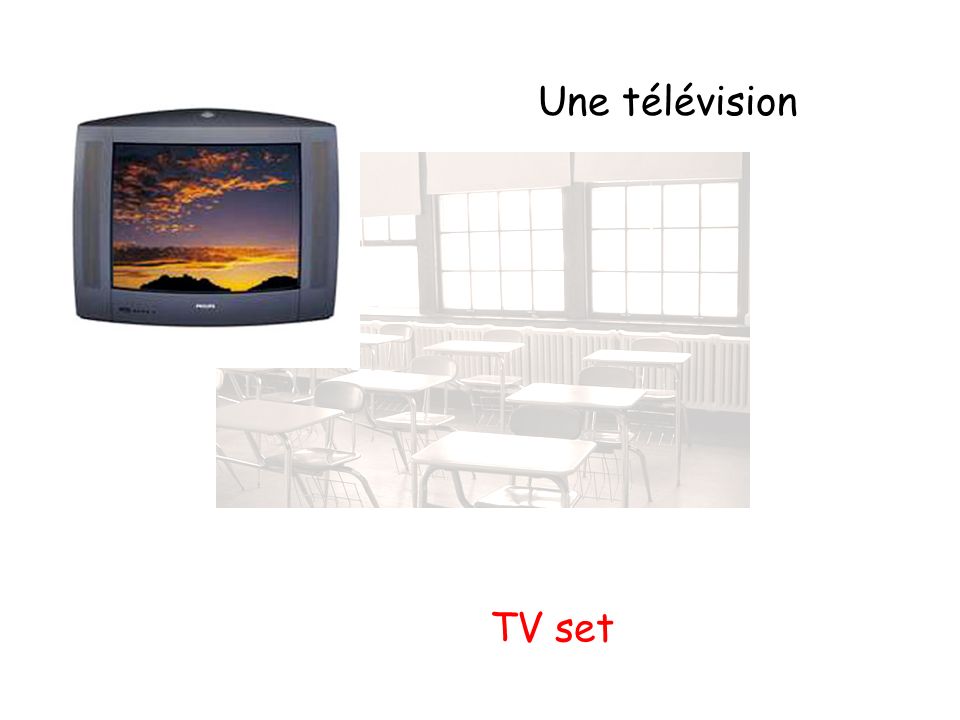 Une télévision TV set