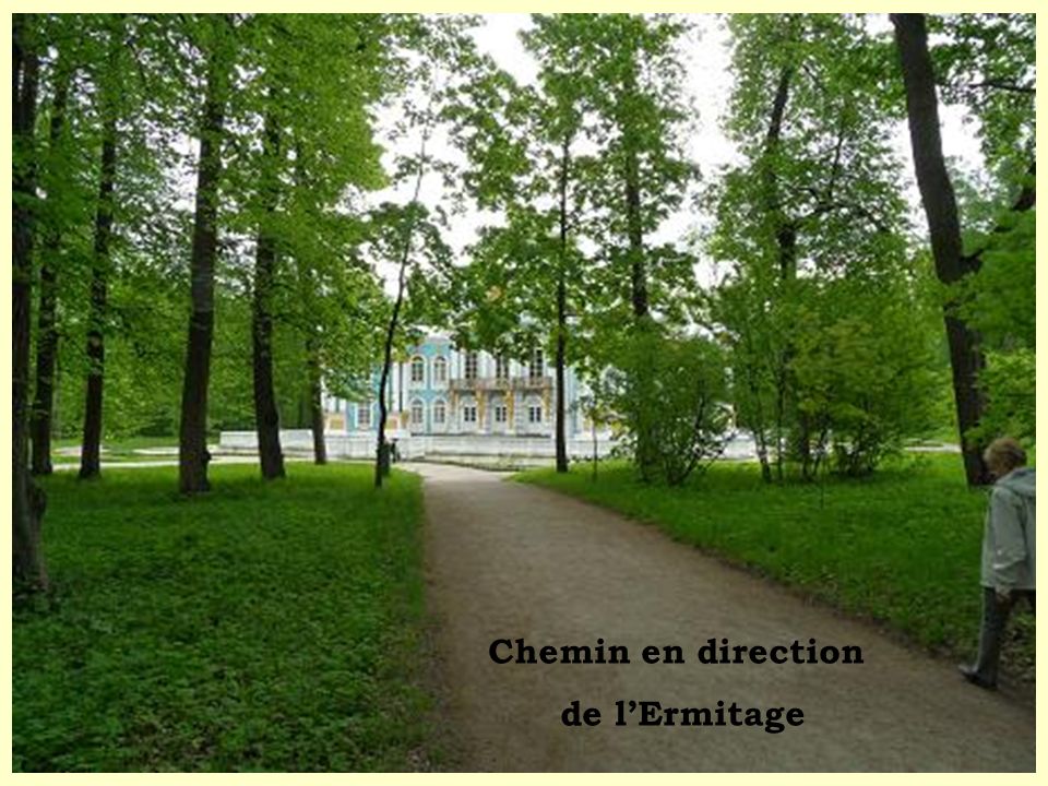 Chemin en direction de l’Ermitage