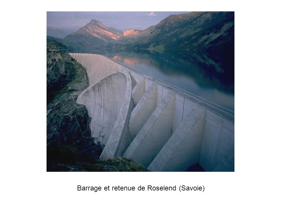 Barrage et retenue de Roselend (Savoie)
