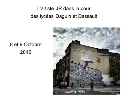 L’artiste JR dans la cour des lycées Daguin et Dassault