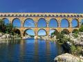 Vous allez découvrir l’histoire du pont du Gard créé par les Romains !!