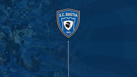 2 Le SC Bastia en Chiffres Le Football en France Le sport leader en France. La Surface Médiatique Une forte médiatisation à travers la Ligue 1. L’affluence.