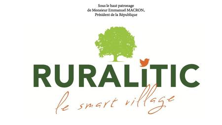 Devenir un Smart Village, mode d’emploi Jean-Philippe DELBONNEL, Conseiller municipal de Fleury les Aubrais (Loiret) en charge du Numérique, auteur.
