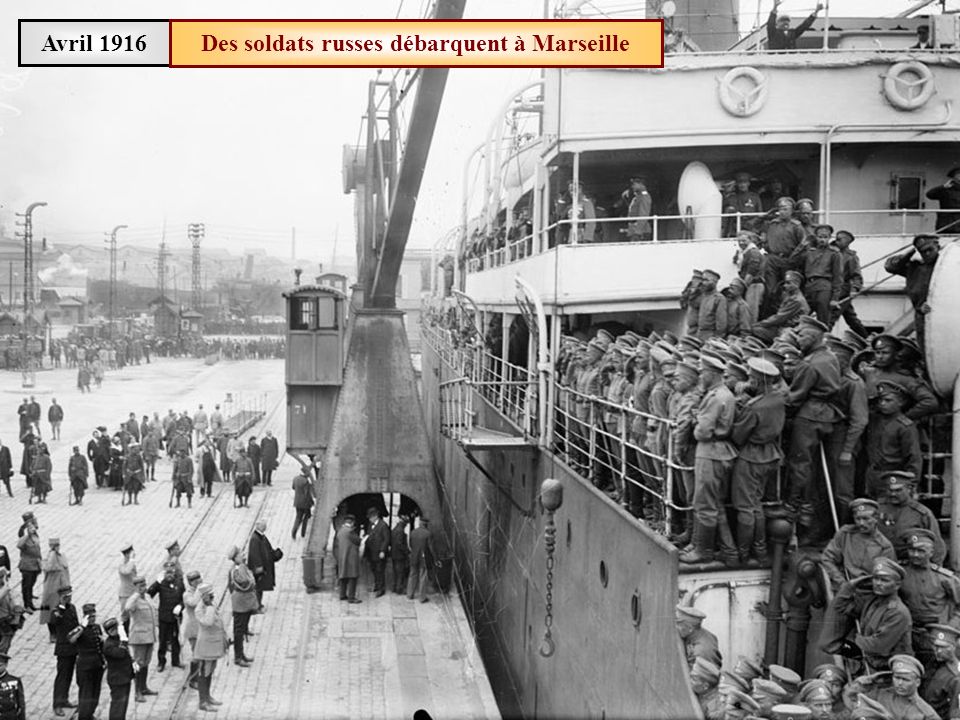 Des soldats russes débarquent à Marseille
