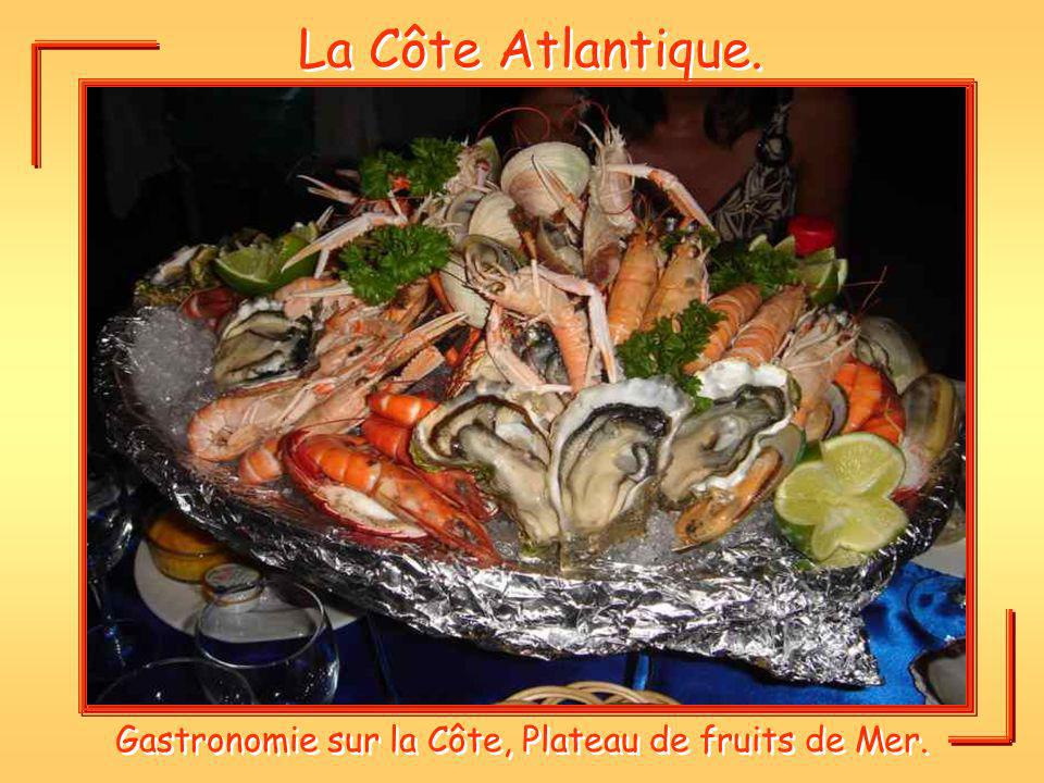 Gastronomie sur la Côte, Plateau de fruits de Mer.