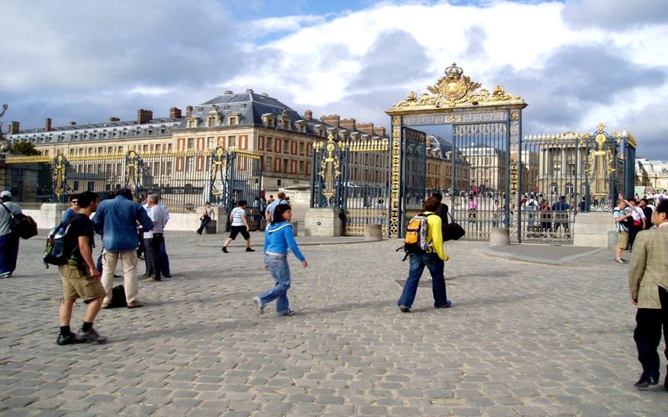 Entrée des touristes chez Louis XIV