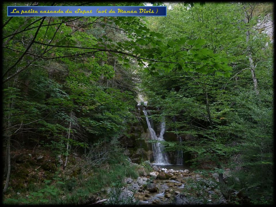 La petite cascade du Sapet (col de Menée Diois )