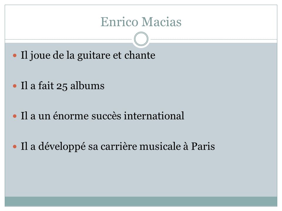 Enrico Macias Il joue de la guitare et chante Il a fait 25 albums
