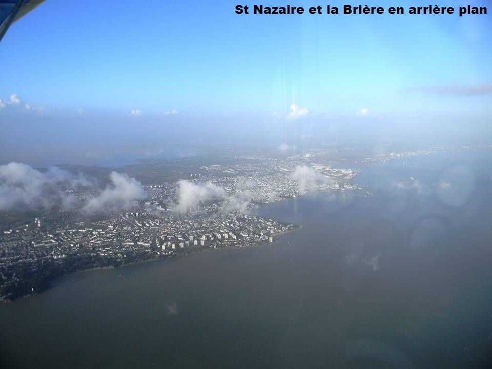 St Nazaire et la Brière en arrière plan