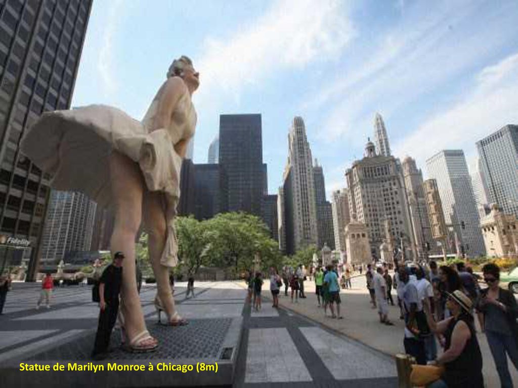 Statue de Marilyn Monroe à Chicago (8m)