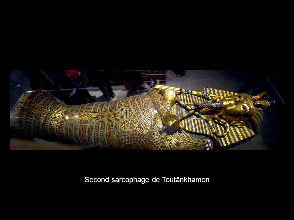 Second sarcophage de Toutânkhamon