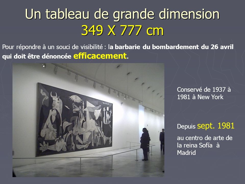 Un tableau de grande dimension 349 X 777 cm