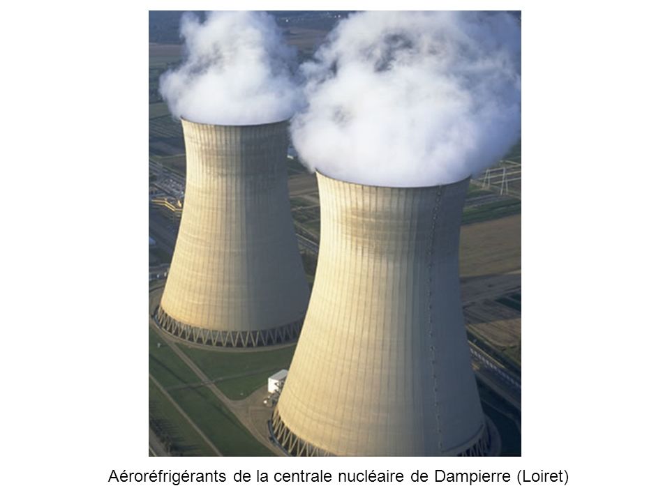 Aéroréfrigérants de la centrale nucléaire de Dampierre (Loiret)