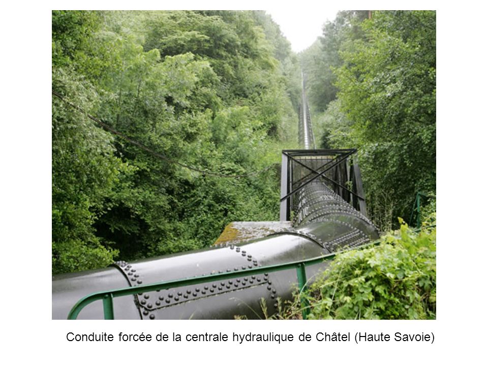 Conduite forcée de la centrale hydraulique de Châtel (Haute Savoie)